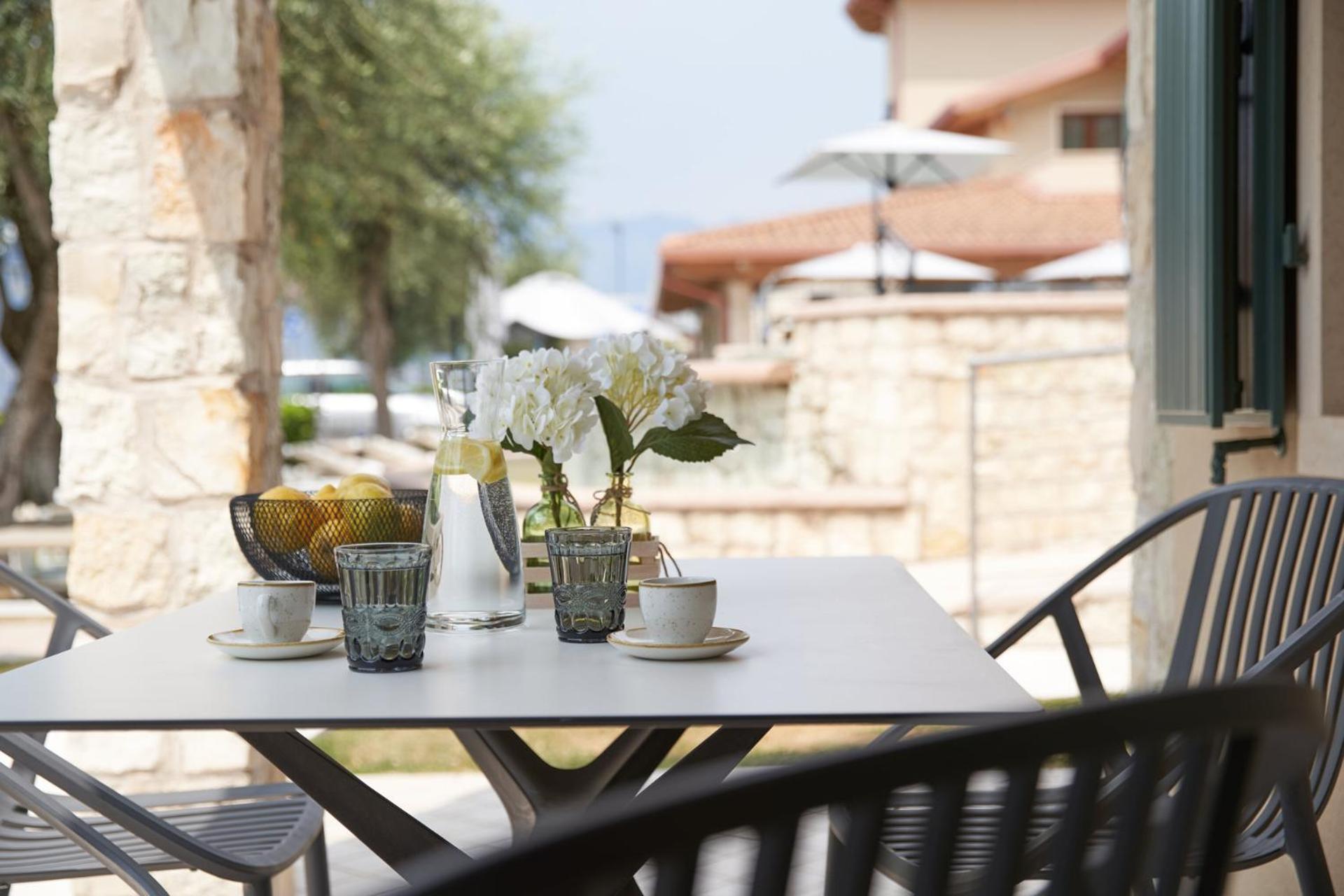 June Garda 3* Brenzone sul Garda