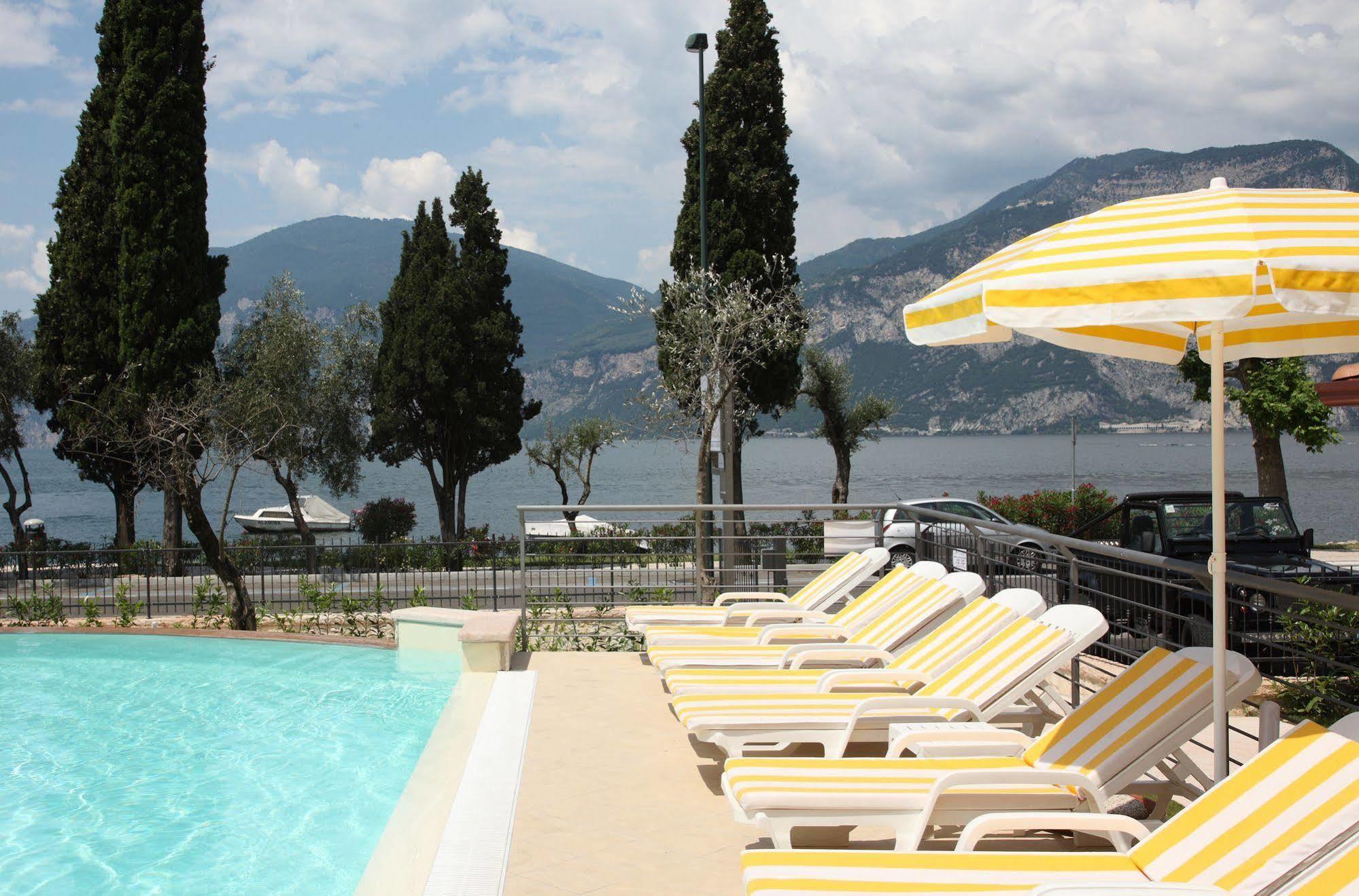 Aparthotel June Garda